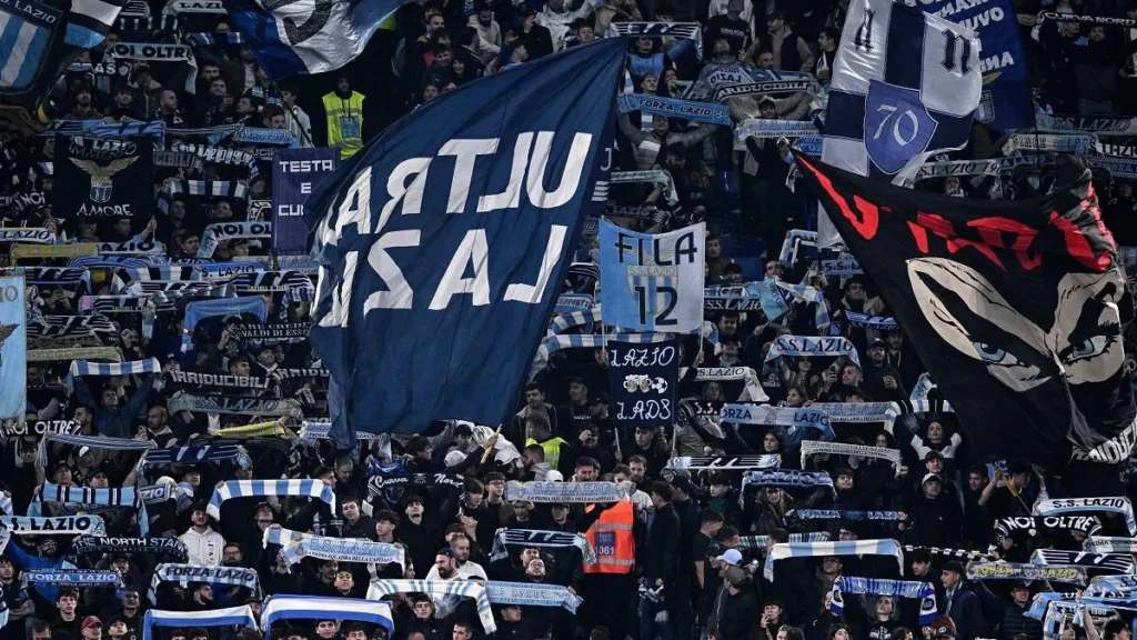 Passione e cuore: il tifo secondo i laziali